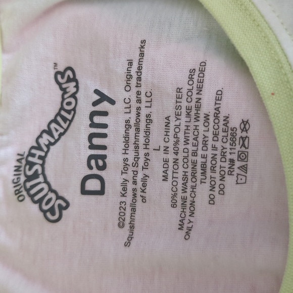 3 for $10 bundle sale! Squishmallows Danny the Dinosaur T-shirt Girls Size L - Picture 4 of 4